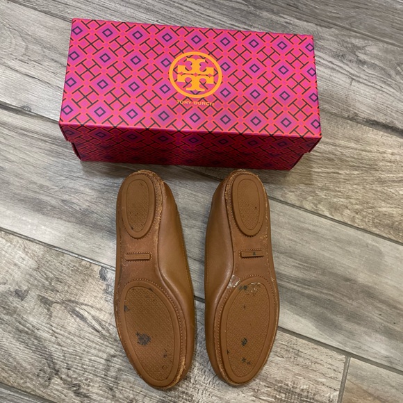 Tory Burch Minnie Travel Ballet Flats with Metal Logo - WITH BOX AND DUST BAG - Picture 7 of 10